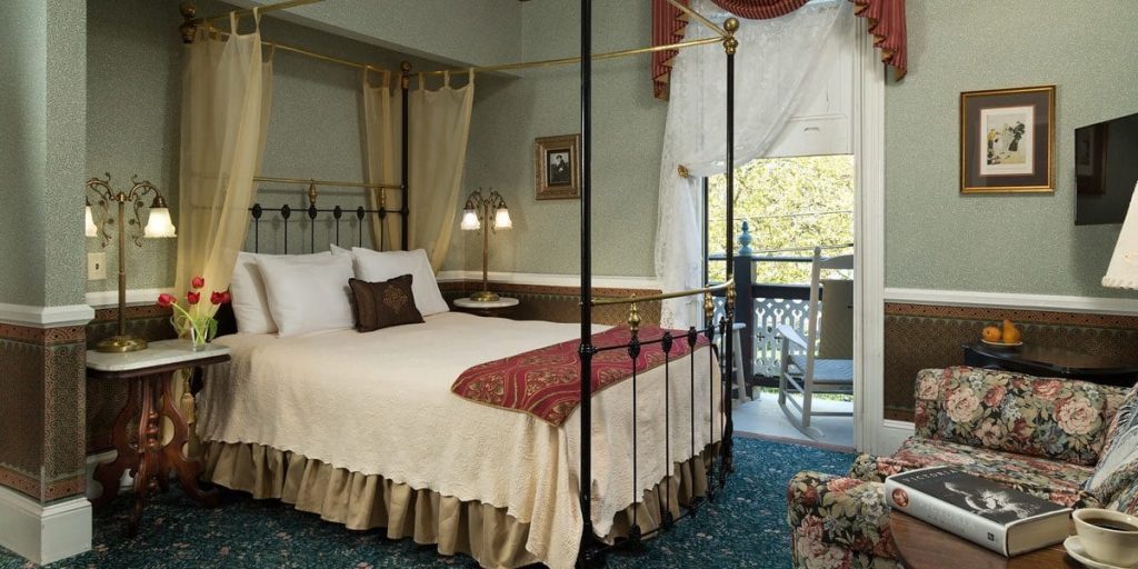 Queen Victoria Cape May Rooms